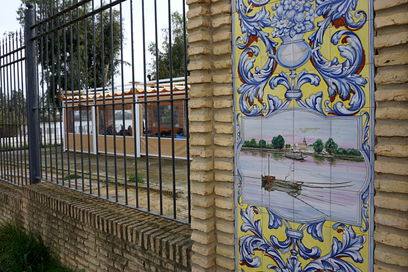 Andaluz tiles in the park at Coria del Rio in Seville. Visit this village that has a history with Japan, and try the food at one of my favourite restaurants in Seville! 